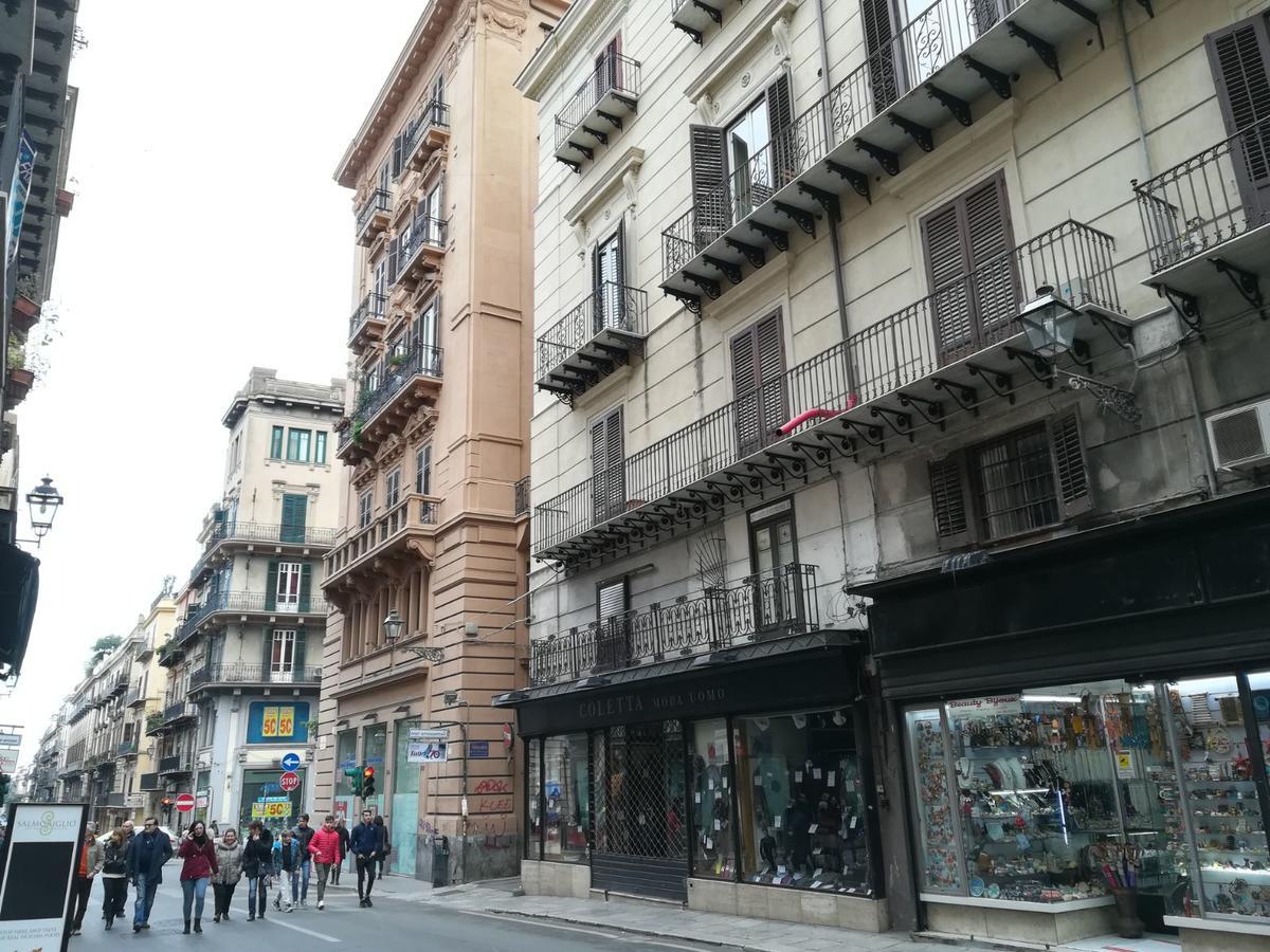 Vittorio Emanuele Rooms Di Prinzi Palermo Exterior foto