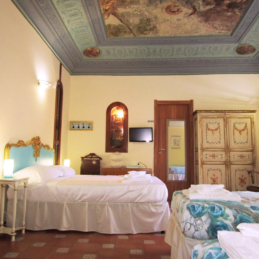 Vittorio Emanuele Rooms Di Prinzi Palermo Exterior foto